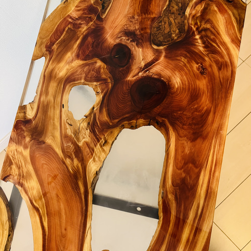 訳あり サイドテーブル ソファテーブル 貝塚伊吹 レジンテーブル  