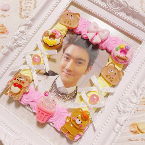 DIY】推し活に💕超透明なクリアホイップでトレカケースとスマホ