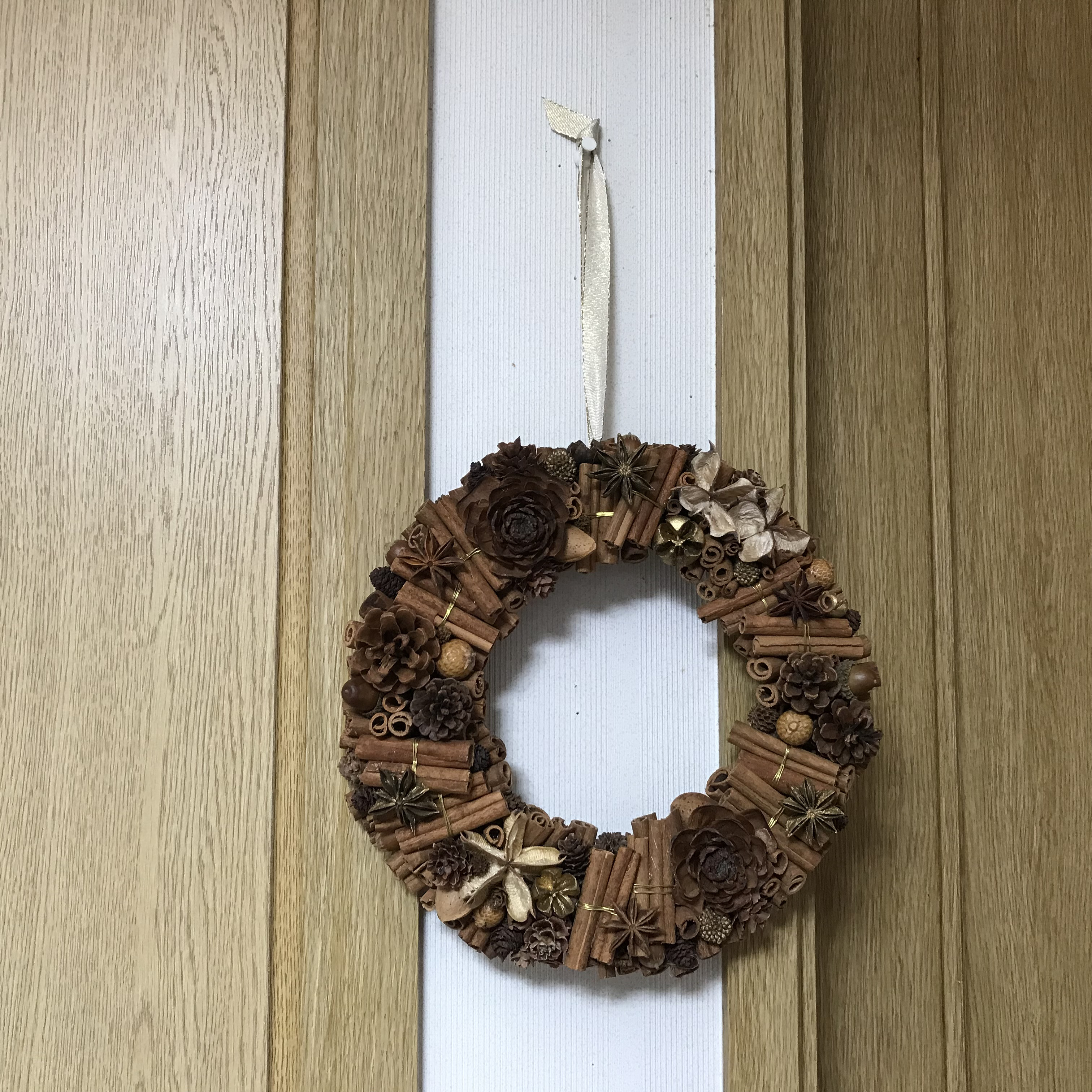 オールシーズン飾れるトロッケンゲビンデの香りのシナモンリース（2点限定）