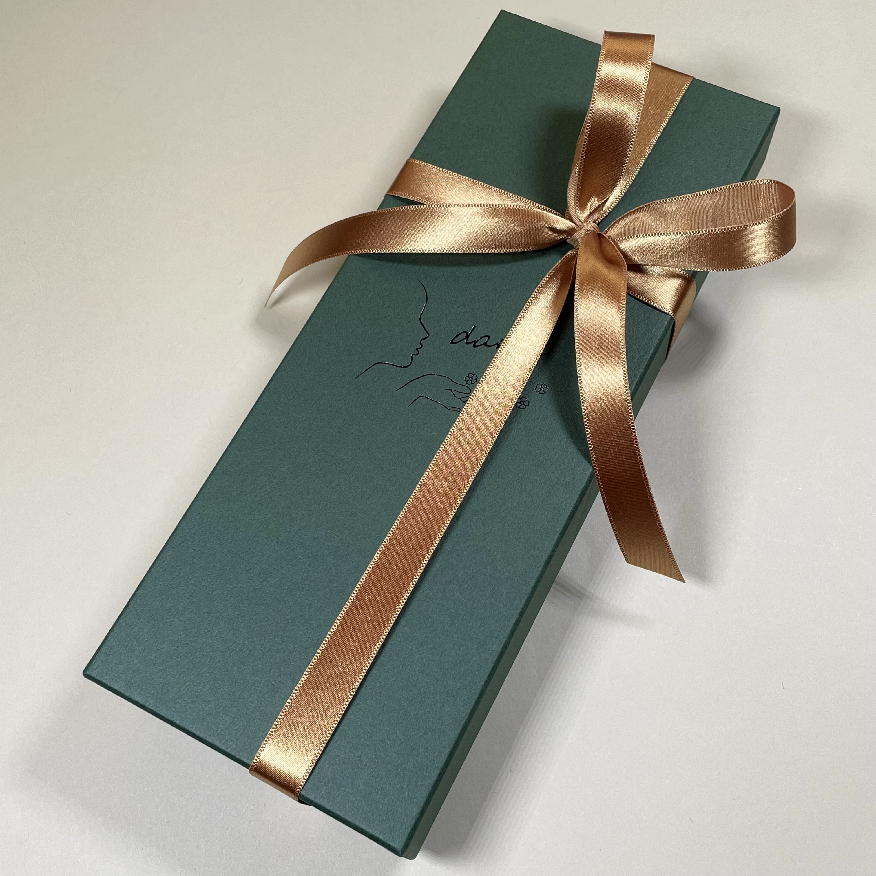 【限定】１点物　グリーン　緑　ドット　プレゼント　ギフト　ネクタイ　誕生日　父の日　【別途】名入れ　イニシャル　刺繍