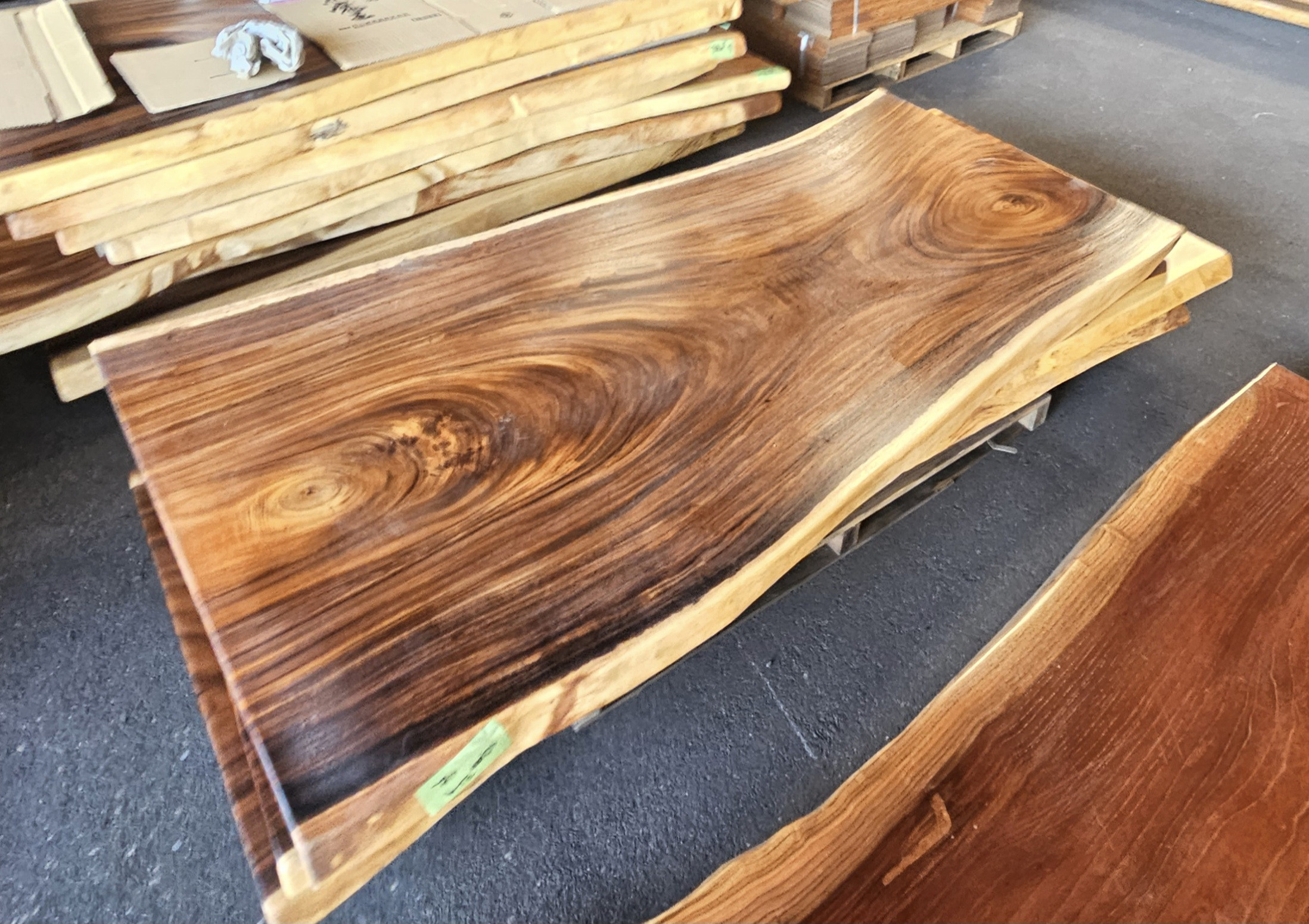 モンキーポッド どれでも15万円 セール 激安 一枚板 ダイニング