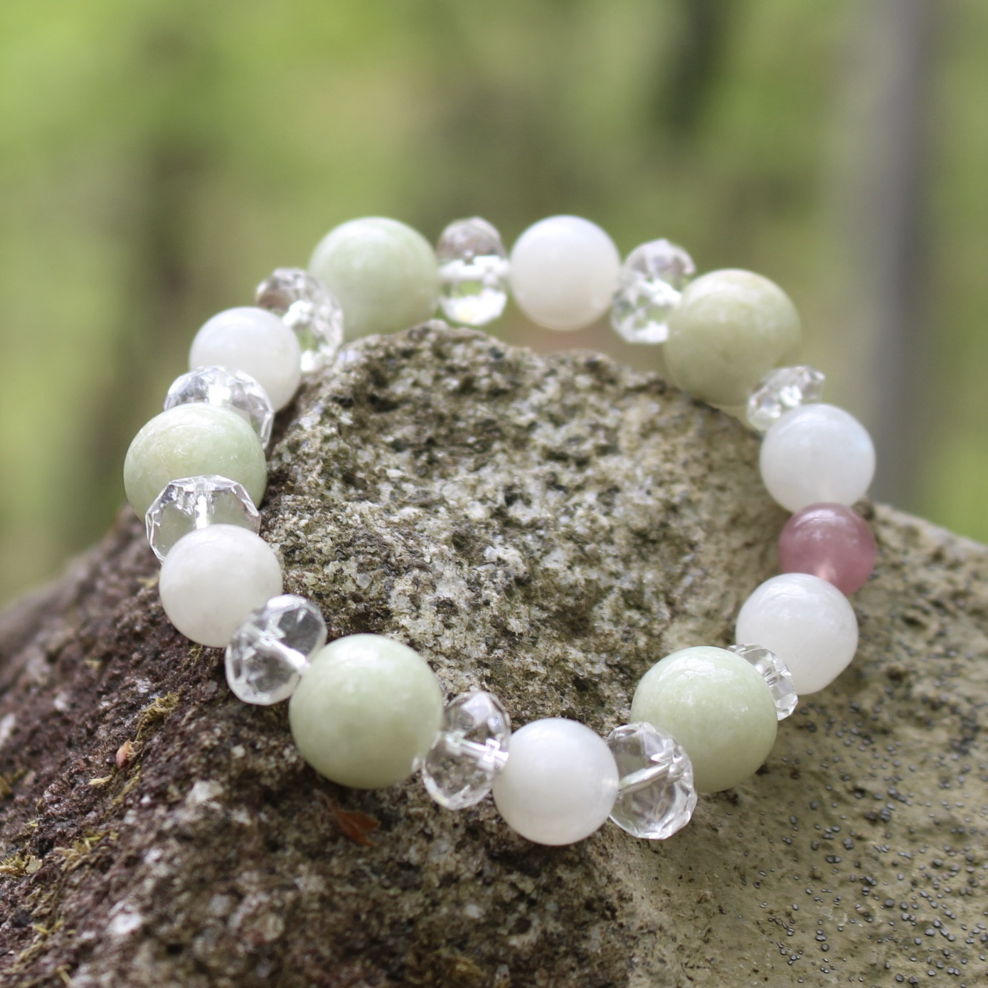 最強 パワー 天然石 ストーンブレスレット♾️翡翠 水晶 お守り 恋愛成就