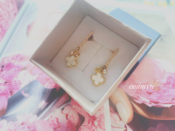 Flower Mother Of Pearl Stick Zirconia Pearl Pierce 4枚目の画像