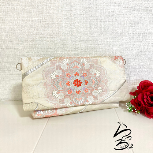 kimono】帯リメイク 華文 クラッチバッグ クラッチバッグ らっちょ