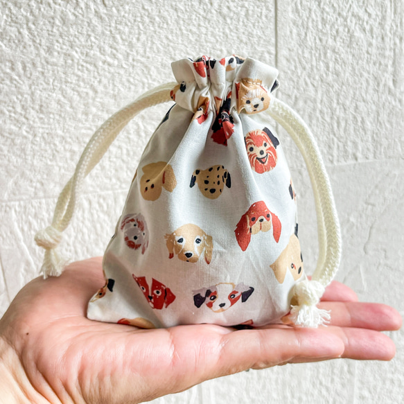 上質をさりげなく＊オーガニックコットンのミニ巾着 ポーチ 犬