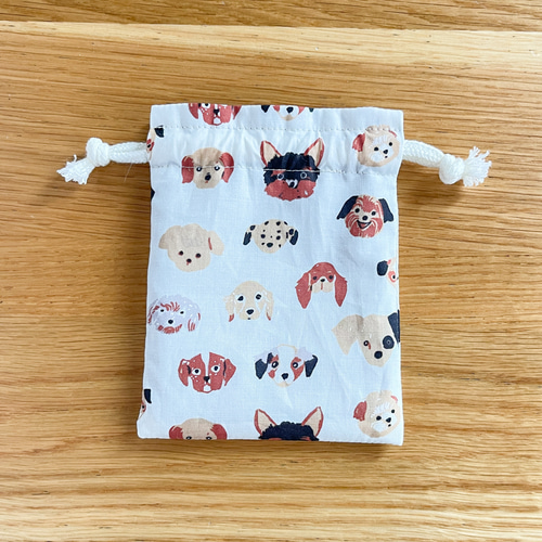 上質をさりげなく＊オーガニックコットンのミニ巾着 ポーチ 犬