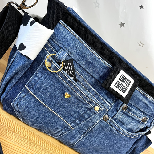 デニムリメイク ショルダーバッグ 送料込みデニムリメイクバッグ（M）No.564☆ショルダーバッグ 斜