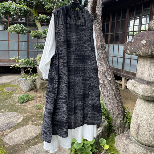 着物リメイク】絹のロングジレ/夏紬 その他トップス 古布華 通販 