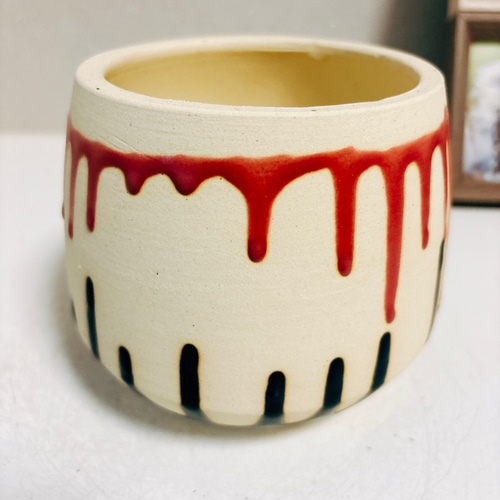 ク*ウ様 陶器　工芸品 ☆陶器鉢☆ 4号 kwilupot クウィルポット ピンク×ブラック 受皿付