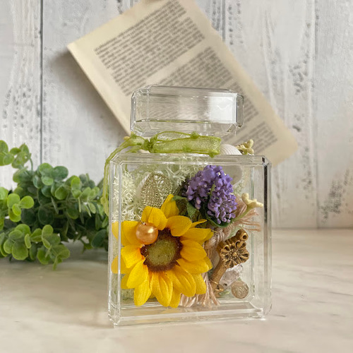 ｱｰﾃｨﾌｨｼｬﾙﾌﾗﾜｰｱﾚﾝｼﾞﾒﾝﾄ】「Profumo Luce(ﾌﾟﾛﾌｰﾓﾙｰﾁｪ) 香水瓶型の