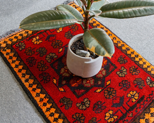 98×52cm【アフガニスタン手織り絨毯 カールモハメディ】 | Decorworks 