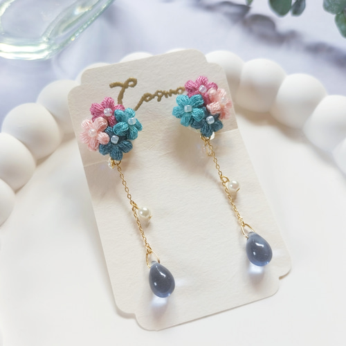 ガラスのしずくピアス/イヤリング(ミニロング) Maple ピアス