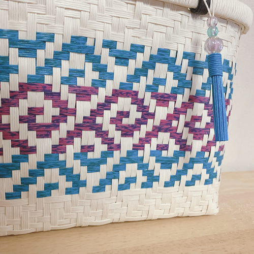 ぺったんこ紙バンドで模様編んだ網代編みの手提げ かごバッグ mushroom