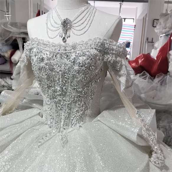 豪華！オフショルダー ホワイト ビジュー美品 ウェディングドレス 長袖 