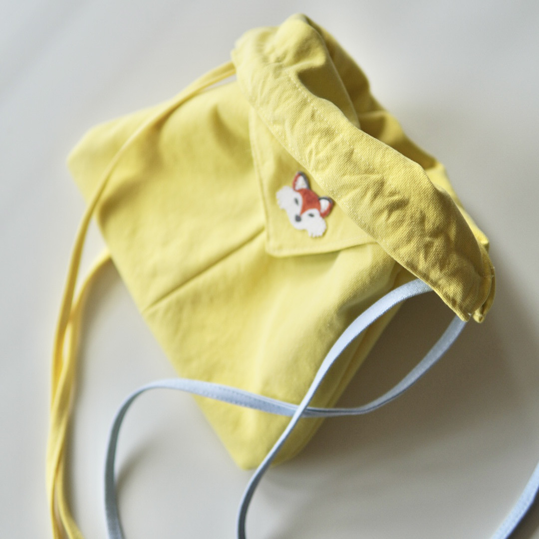 ♡キツネ 刺繍 巾着 バッグ サコッシュ♡手持ち 斜め掛け ショルダー ポケット付き イエロー