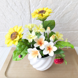 完売】クレイフラワー/パンフラワー カーネーションの花籠 完売】クレイフラワー/パンフラワー カーネーションの花籠
