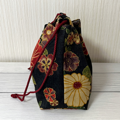 巾着袋 髪飾り 和柄 花柄 黒 浴衣 ハンドメイド 浴衣巾着 巾着