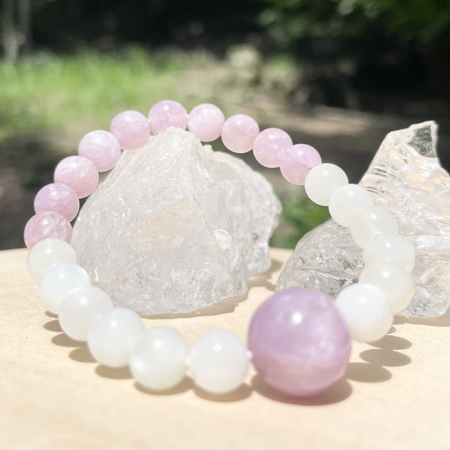 BRY0979⭐️クンツァイトブレスレット⭐️高品質天然石　パワーストーン　美品 最強 パワー 天然石 ストーンブレスレット♾️ローズクォーツ