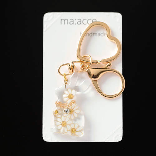 ☆雪うさぎ☆(大) マゼンタ　他レジンキーホルダー計5点 レジンうさぎのワイヤーパラコードキーホルダー グリーンカラー