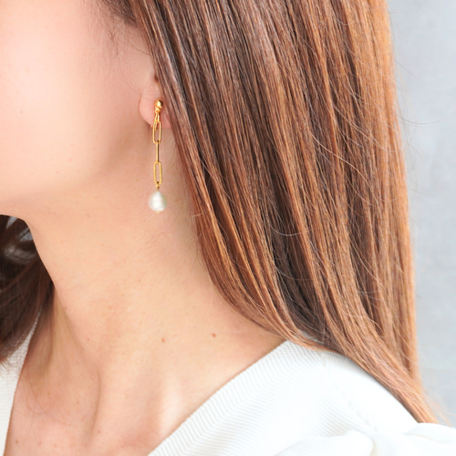 痛くないイヤリング 日本製金具 高品質 金属アレルギー対応 軽い 淡水