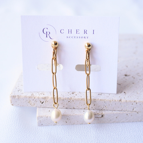 痛くないイヤリング 日本製金具 高品質 金属アレルギー対応 軽い 淡水