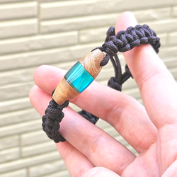 映える夏色ブレスレット【けやき】ウッドレジン  透明感 6枚目の画像