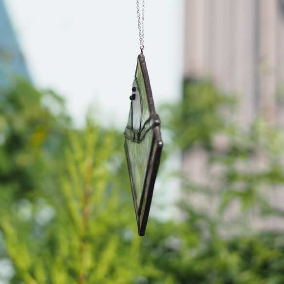 シマエナガのサンキャッチャー　ステンドグラス　ガラス　パネル　インテリア雑貨 5枚目の画像