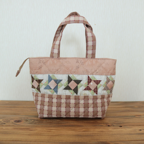 新品☆パッチワーク・キルト☆100%ハンドメイド パッチワーク