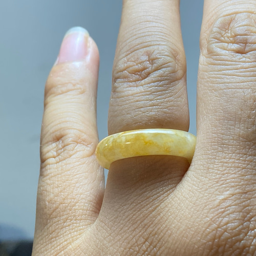 L7-54 美品 黄翡翠 11.0号 ミャンマー産天然 A貨 本翡翠 くりぬき