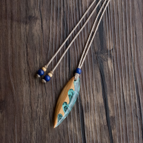 ウッドレジンネックレス Wave サーフボード 波 ブルー 青 海