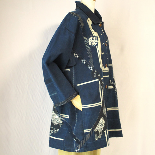 和の布創作服＞ 袢纏の意匠とパッチワークがコラボした