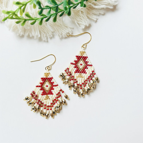再販35　赤　フリンジ　カラフル　ピアス　イヤリング　タッセル　オルテガ柄　春 再販35 赤 フリンジ カラフル ピアス イヤリング タッセル オルテガ柄
