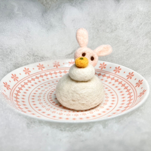 ほっこりうさぎのマスコット（鏡餅） お正月 かわいい 羊毛フェルト