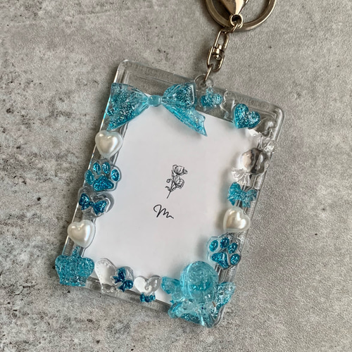 B8トレカキーホルダー】硬質ケース 『 lamé 』 水色/ブルー/クリア