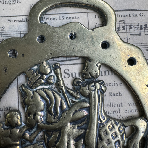 イギリス ヴィクトリア女王のホースブラス アンティーク その他素材