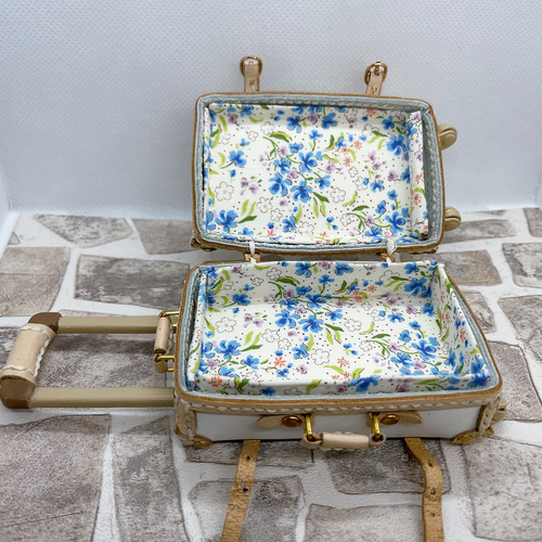 ツキウタ。 キャリーケース ホワイト 2019年 受注生産 プロセラ