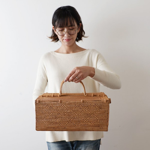 ほぼ未使用　アタ　ピクニックバスケット　収納ボックス ピクニックMサイズ (PNC152) Rosily(ロージリー) バリ島 アタ