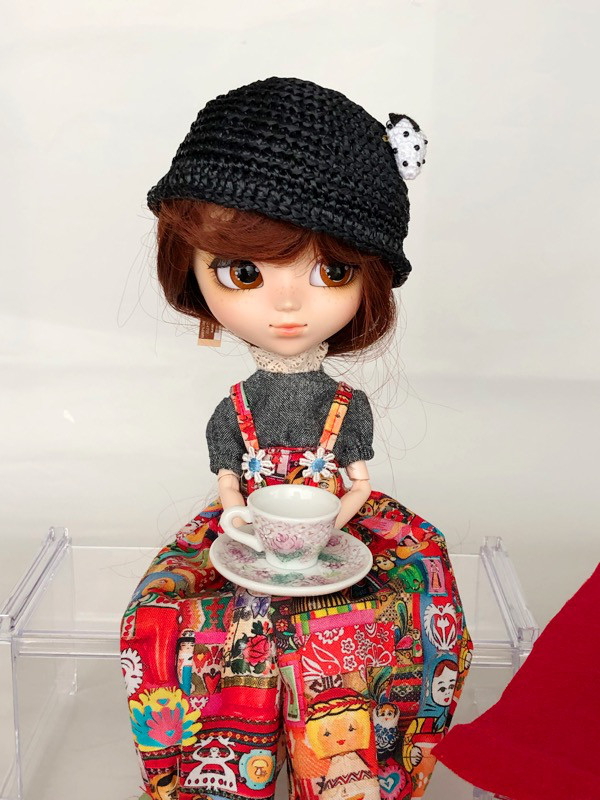 再販！ミニチュア食器/レーシーwhite rose２人用ティーセット