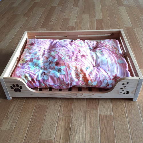 木製ペット用ベッド （手作り） 3COINS(スリコ)IKEA手作り木製ペットベッドのおすすめリメイク