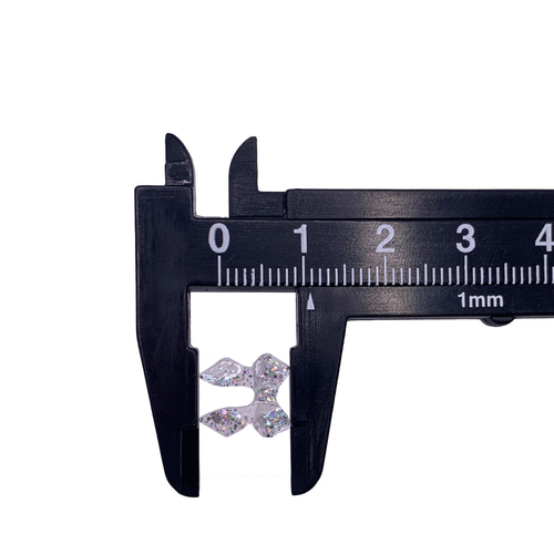 ネイルパーツ リボン クリア ラメ 11mm ぷっくり 50個 透明 蝶結び