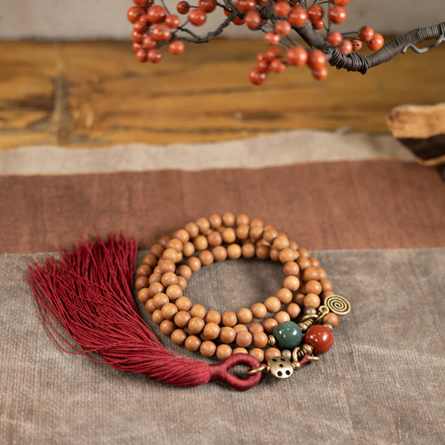 瑪瑙の108粒の仏珠の男女は玉髄の天珠のネックレス