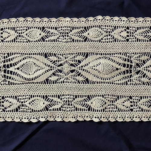 ハンドメイド*レース編みテーブルセンター直径約98cm ハンドメイド