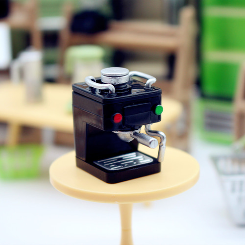 ミニチュア コーヒーメーカー 1点 ドールハウス エスプレッソ
