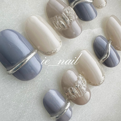 大人上品ネイルチップ/柔らかブルーの爽やか大人の夏ネイル/シンプル