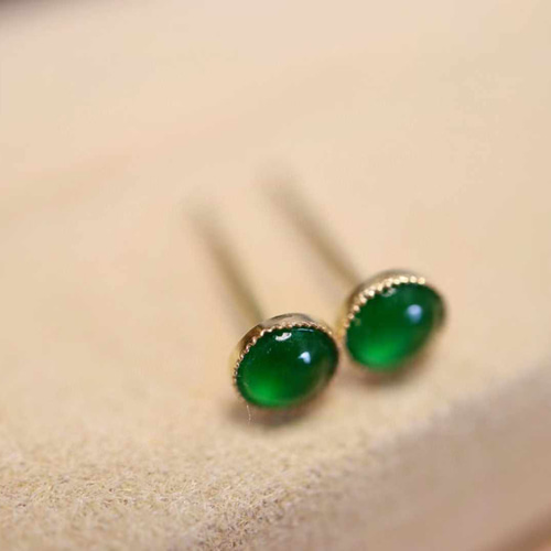 天然ヒスイミニサイズピアスk18 ピアス（スタッド・一粒） パール  