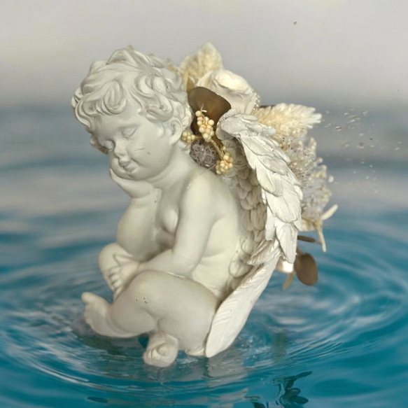 天使の置物