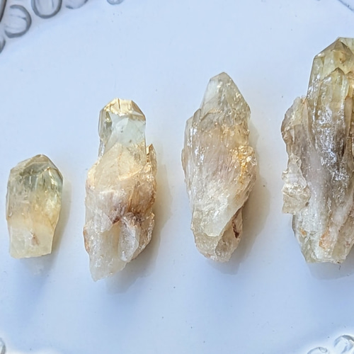 ✨夢を叶える為の強い意志を齎し具現化を助けるクリスタル✨ナチュラル