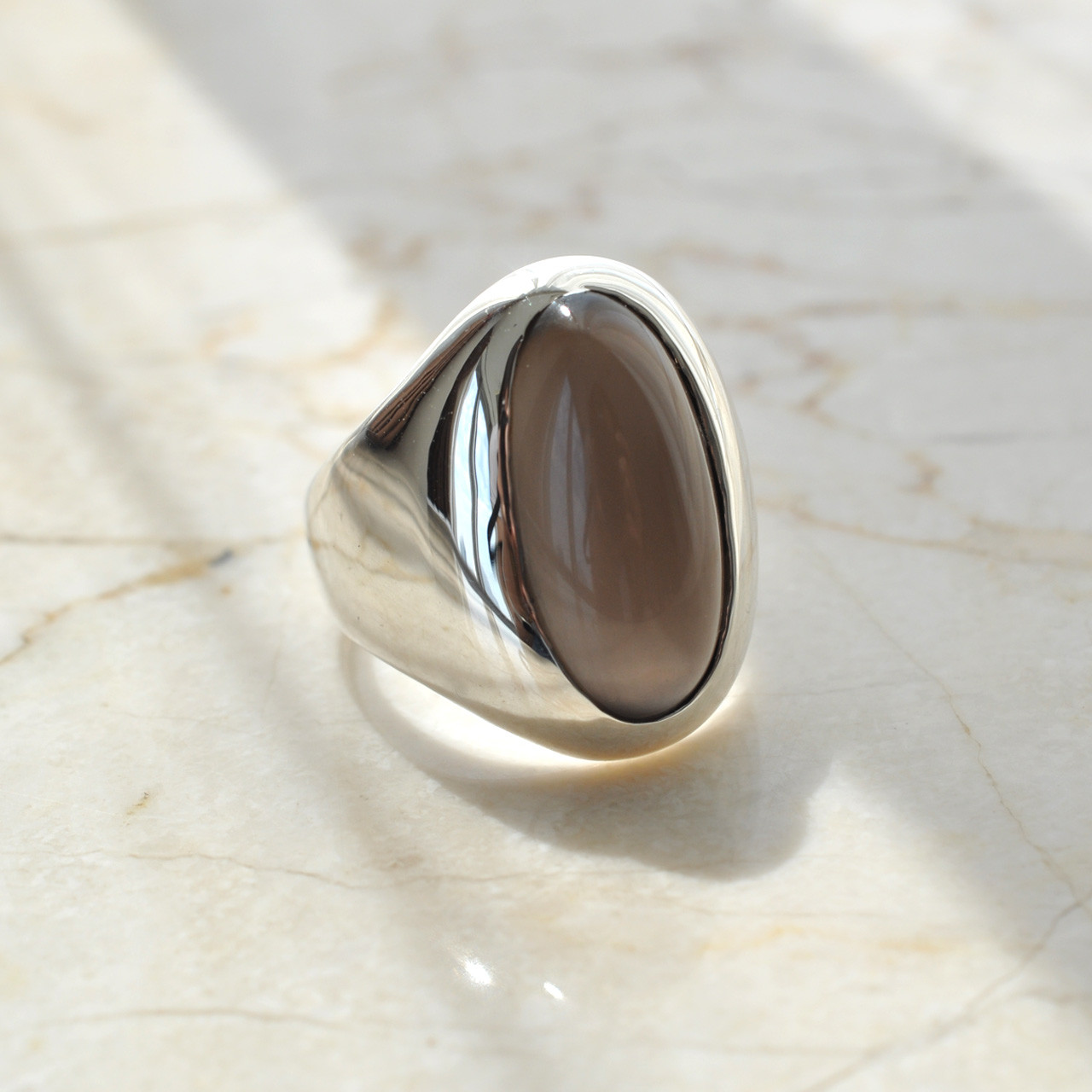 Gray Moonstone　Bezel setting ring　グレームーンストーン リング