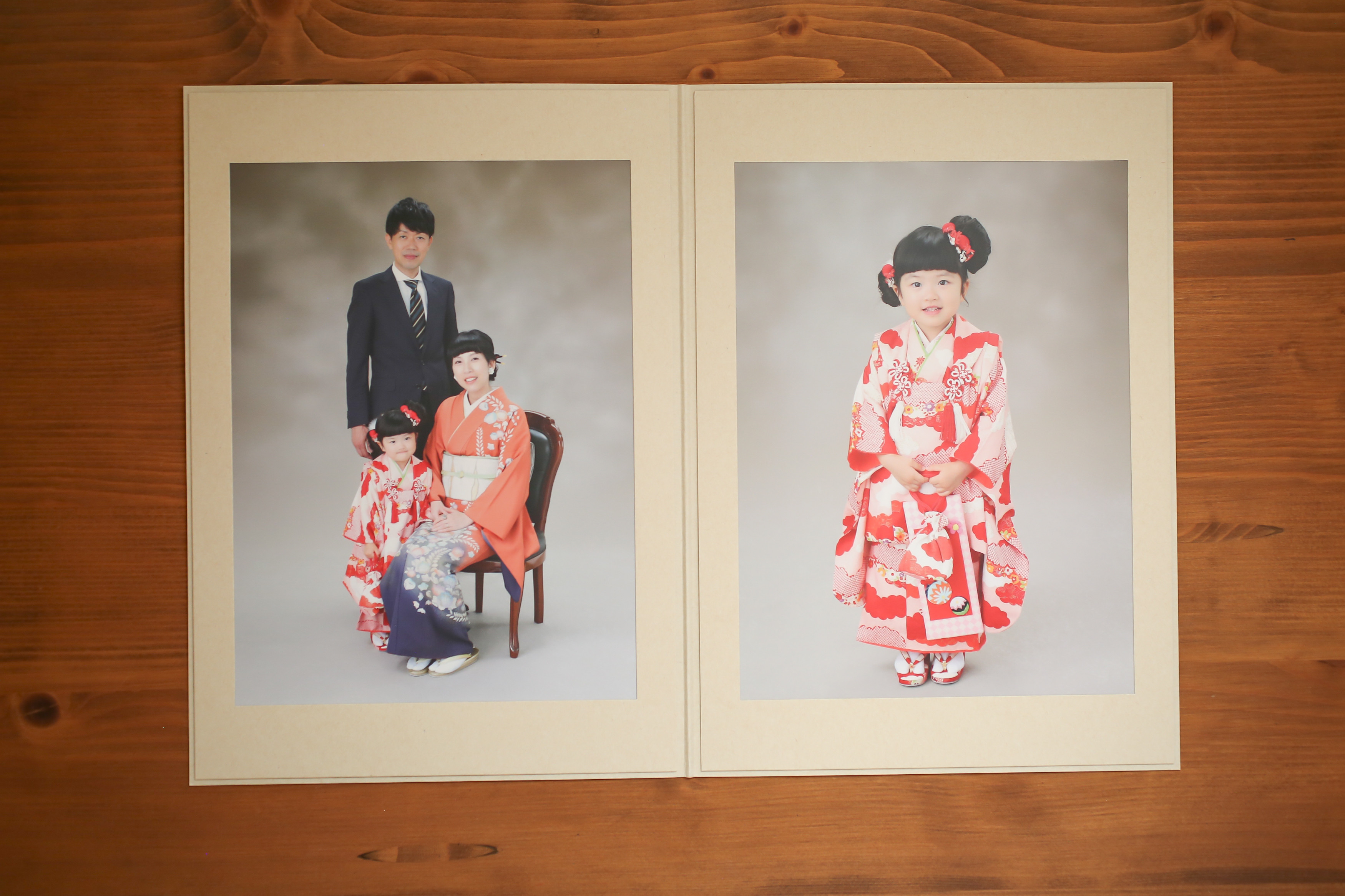 昔ながらの写真台紙