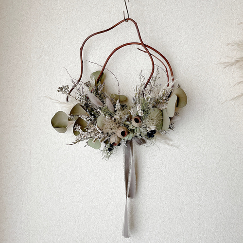 ドライフラワーのリース ユーカリ ベルガムナッツ スモークツリー